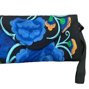 Embroidered Purse wallet clutch Blue Flower elegant date Zip Close